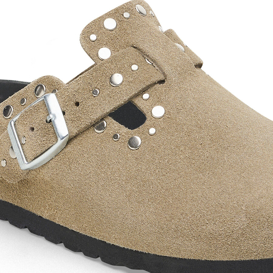 boston rivet suede leather