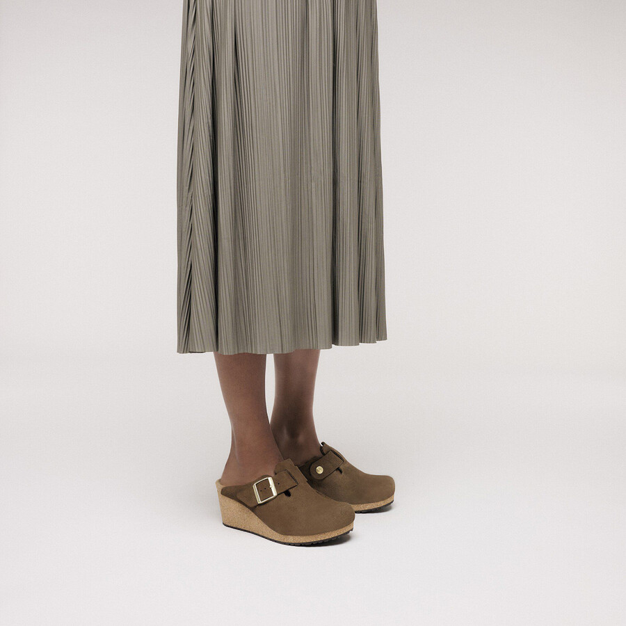 fanny suede leather